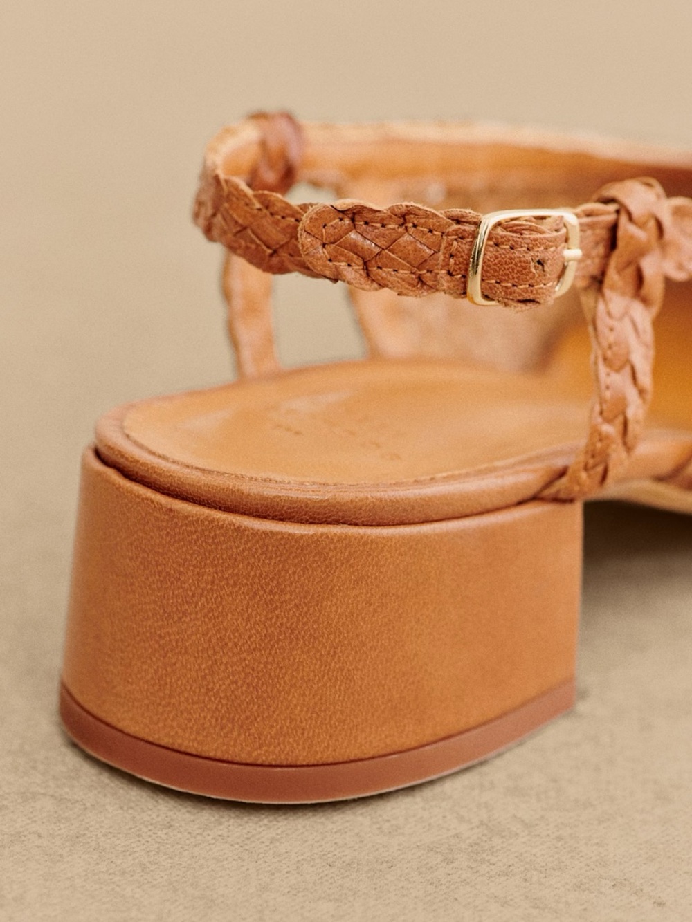 Sézane Noemie Heeled Pumps - Picture 3 of 8